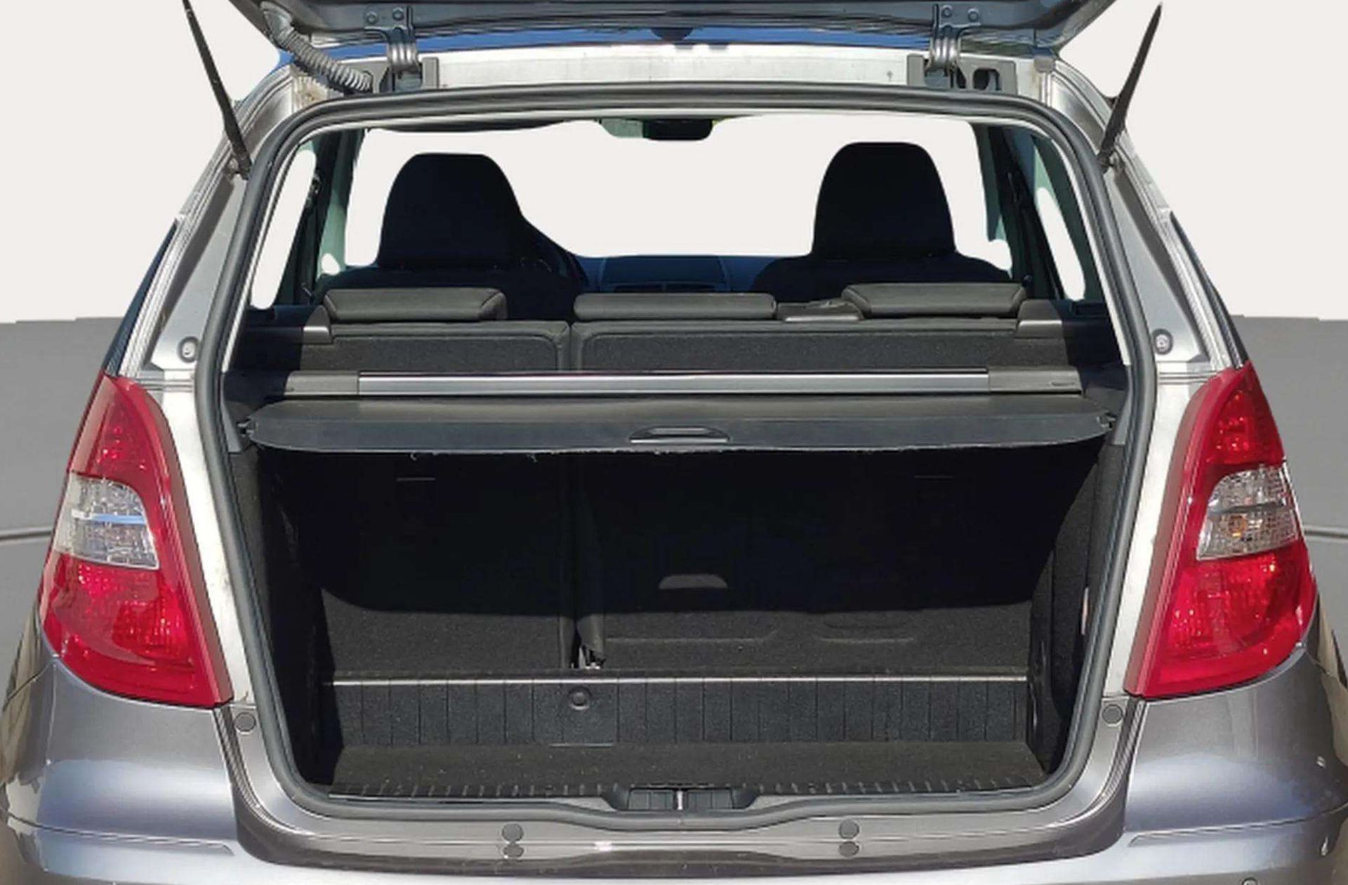 Mercedes-Benz Clase A 160 Exclusive Edition - foto 12
