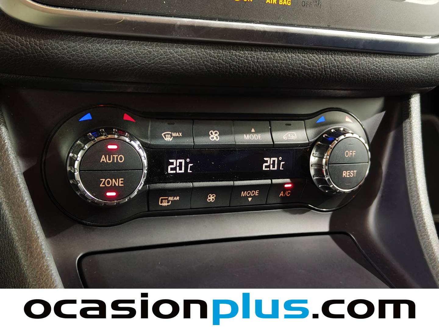 Foto Mercedes GLA Mercedes-Benz GLA GLA 200 Style (156 CV)