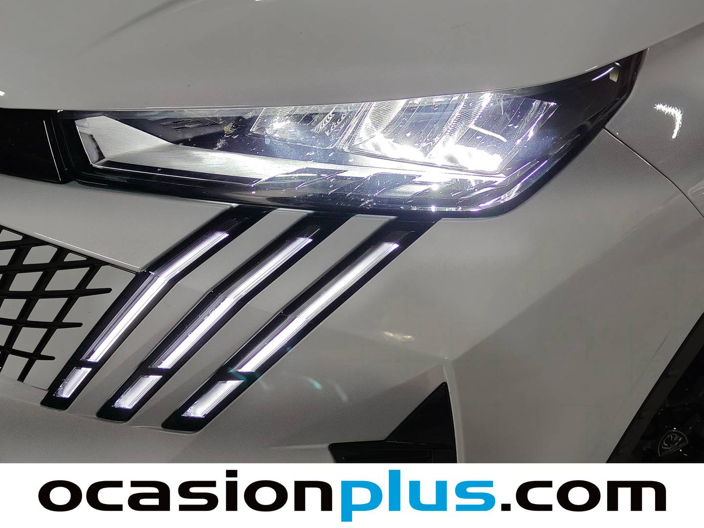 Extras del Peugeot 3008 Peugeot 3008 Hybrid 145 Allure eDCS6 (145 CV)