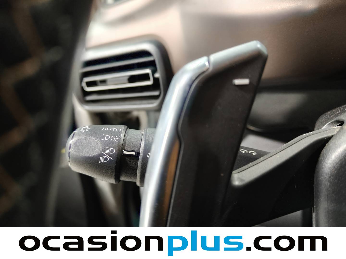 Foto Peugeot Rifter Peugeot Rifter PureTech 130 GT Long EAT8 (130 CV)