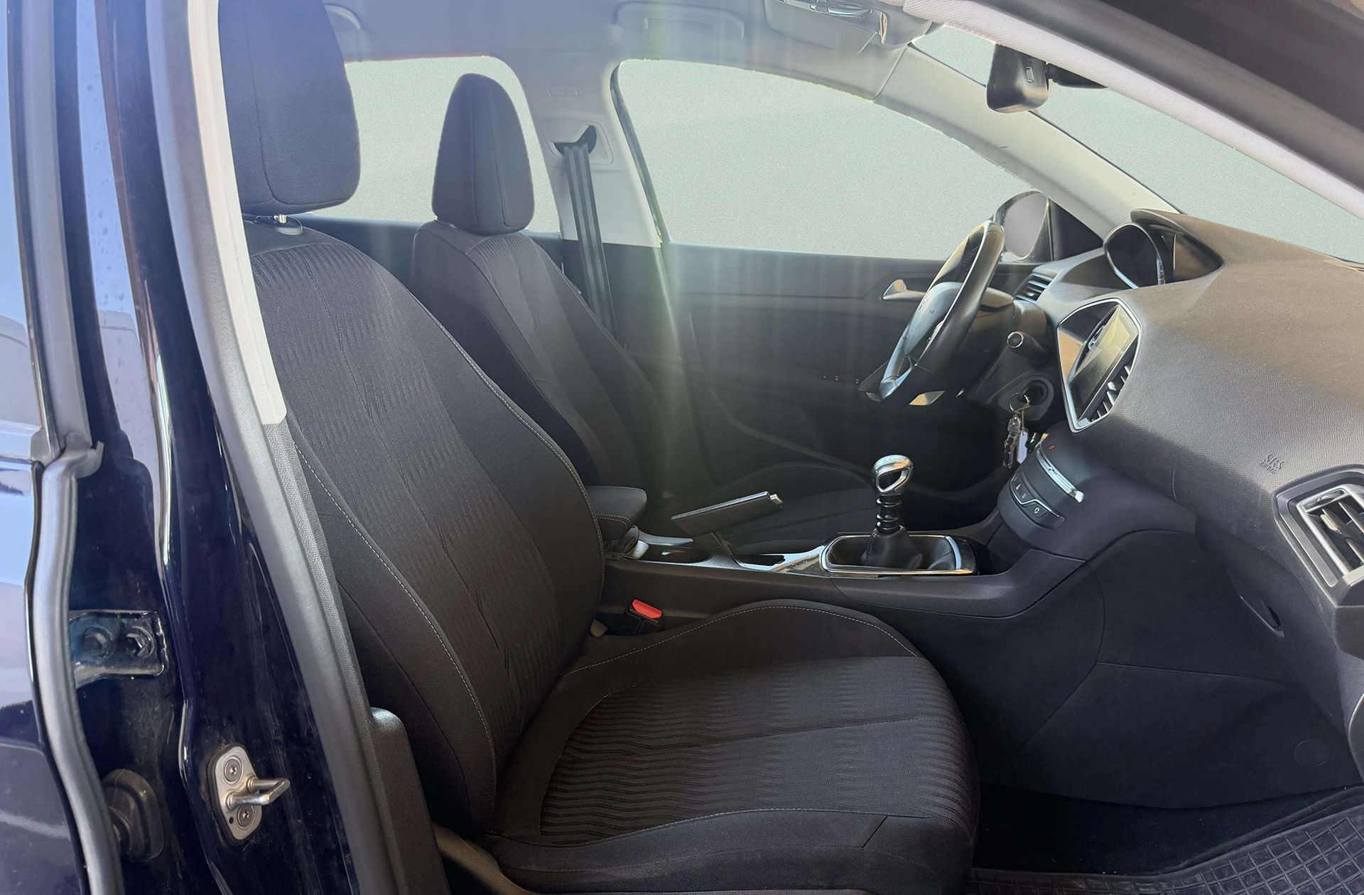 Peugeot 308 1.6 THP Active - foto 15