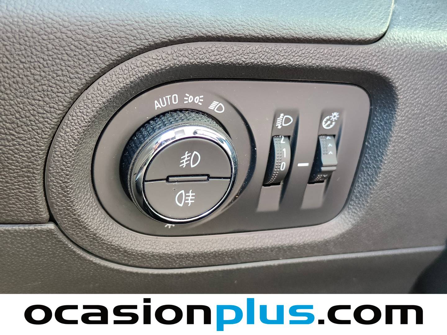 Accesorios del Opel Grandland X Opel Grandland X 1.2 Turbo S&S Design Line Auto (130 CV)