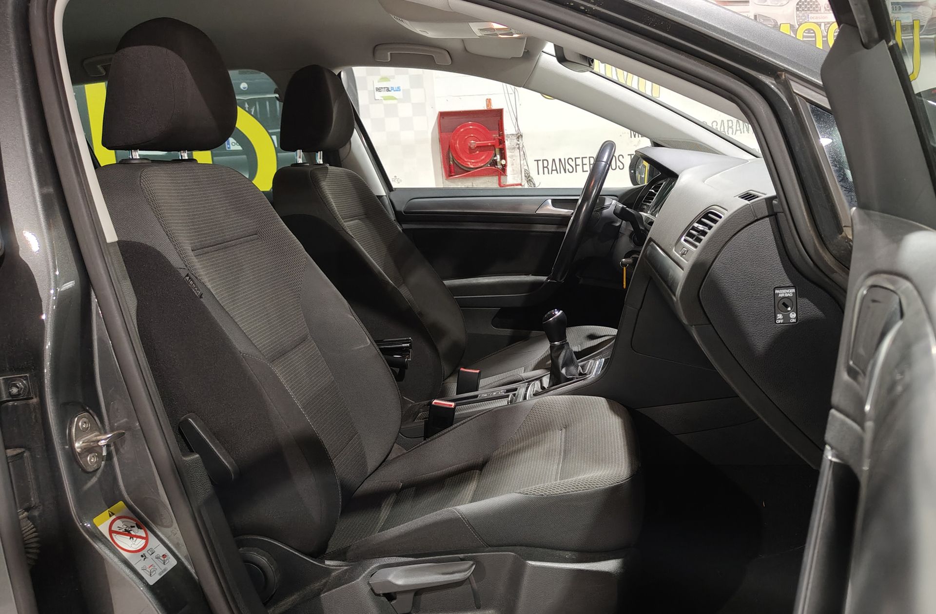 Volkswagen Golf Advance 1.4 TSI - foto 16