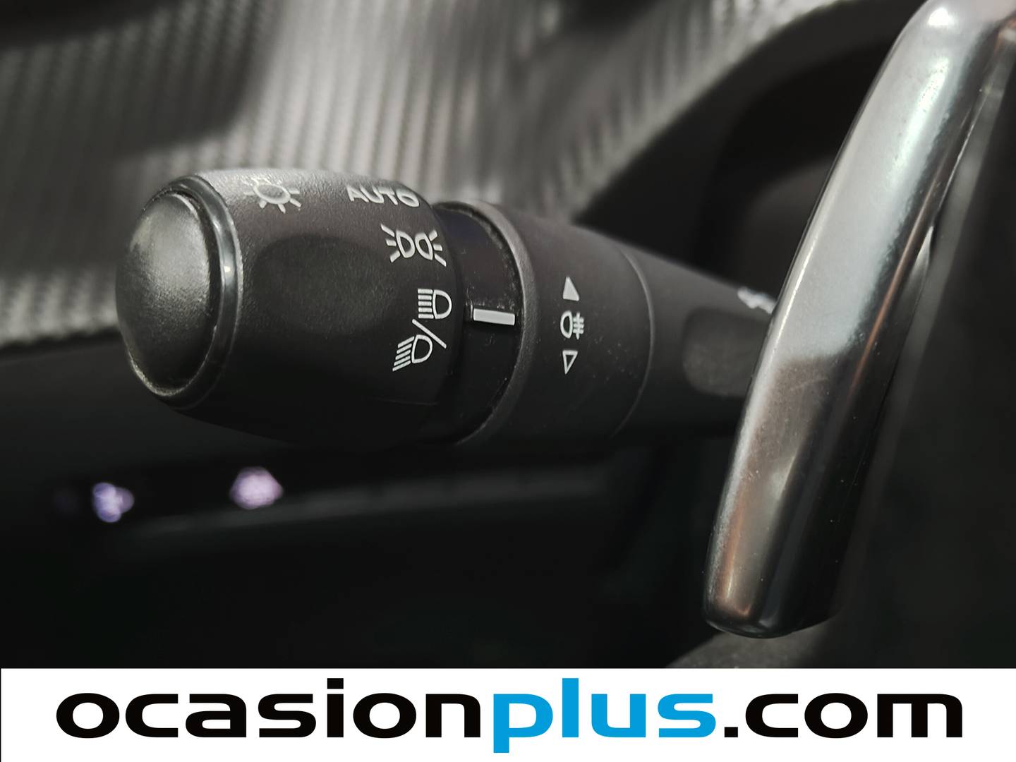 Peugeot 2008 Peugeot 2008 BlueHDi 130 S&S Allure EAT8 (130 CV) de segunda mano