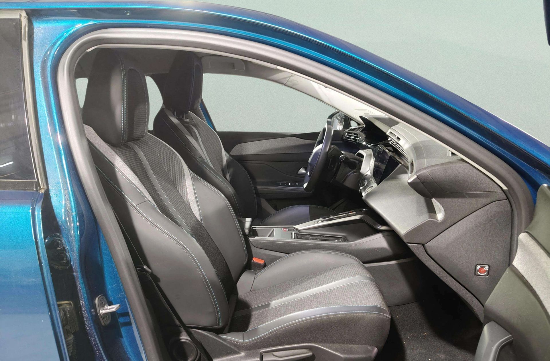 Peugeot 408 Allure Hybrid eDCS6 - foto 20