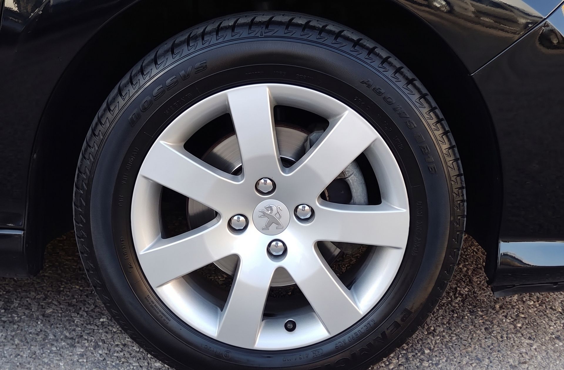 Peugeot 308 1.6 HDi Sport - foto 24