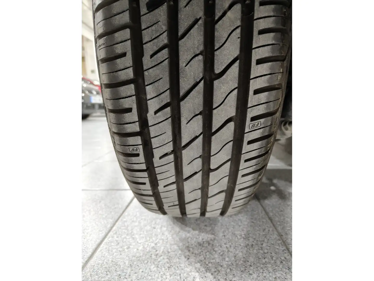 Foto Nissan QASHQAI Nissan Qashqai dCi 130 Acenta 4x2 (130 CV)