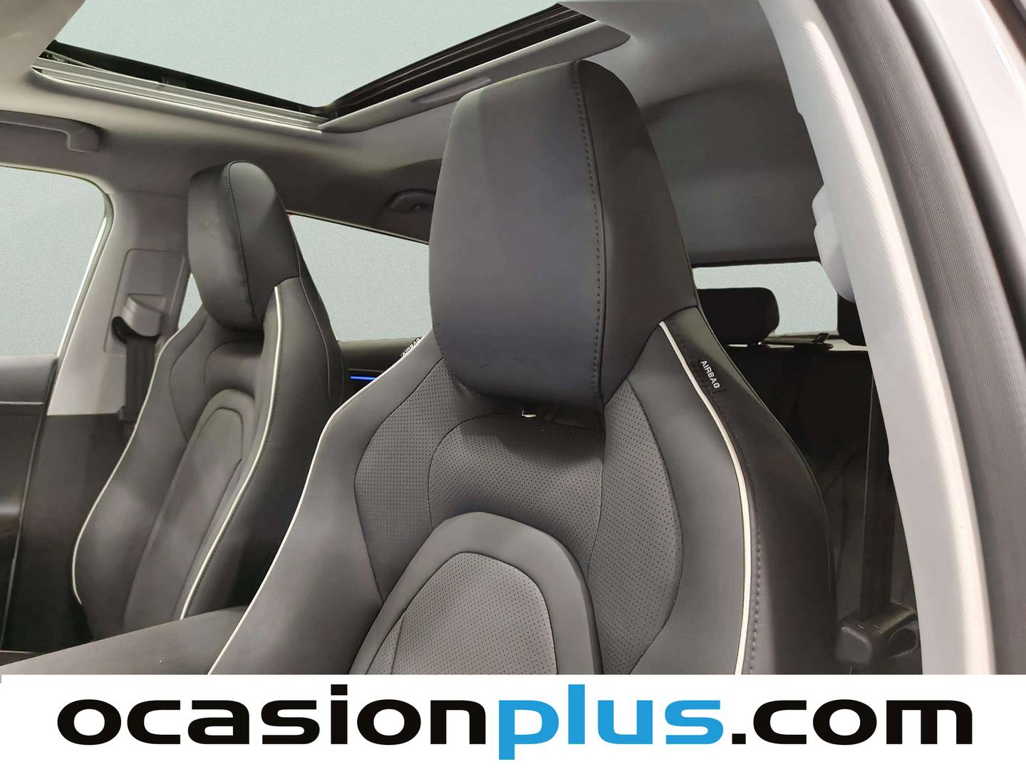 Equipamiento del OMODA 5 EV OMODA 5 EV 61kWh Premium (204 CV)