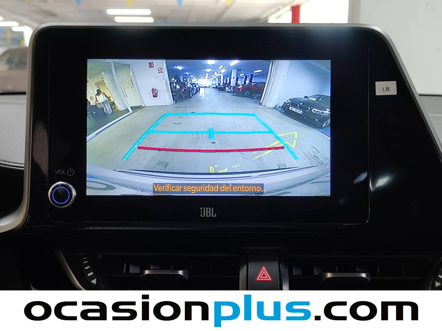 Equipamiento del Toyota C-HR Toyota C-HR 180H GR Sport (184 CV)