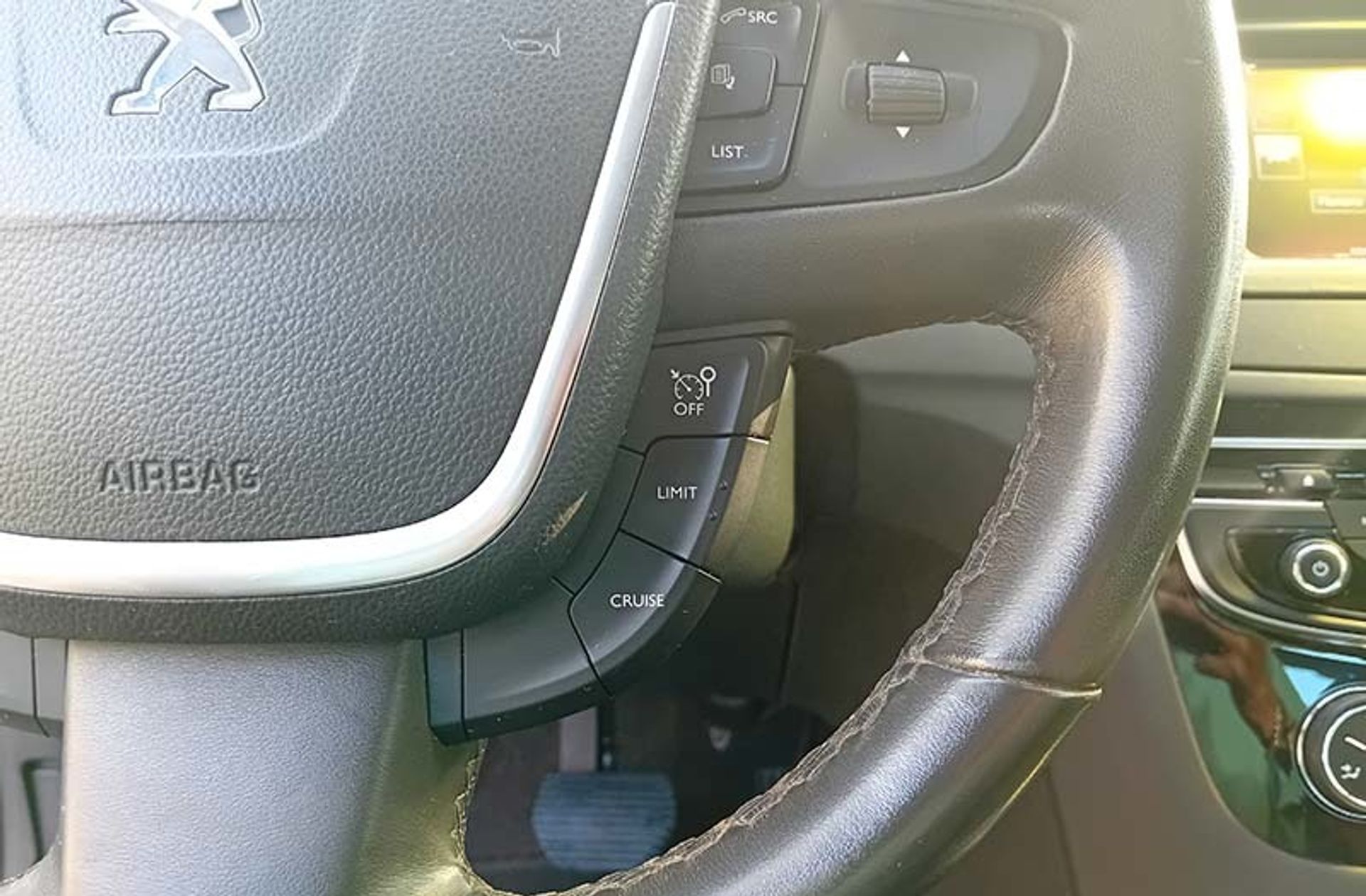 Peugeot 508 2.0 BlueHDi Allure - foto 27