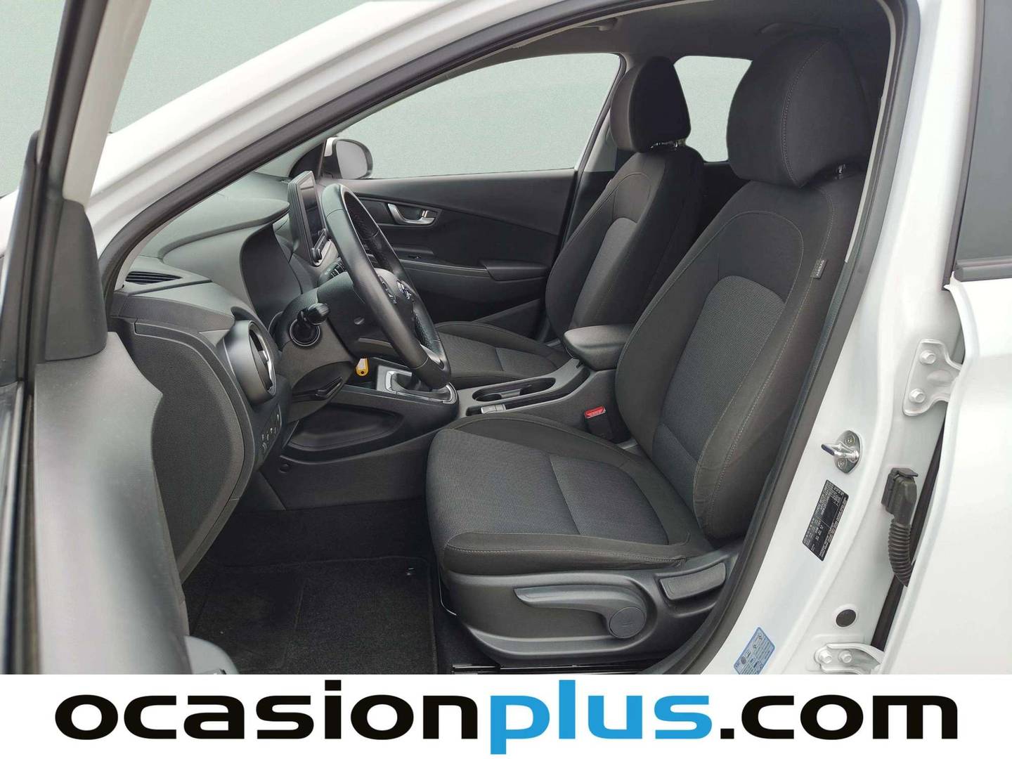 Foto asientos delanteros Hyundai Kona Hyundai Kona 1.0 TGDi Maxx 4x2 (120 CV)