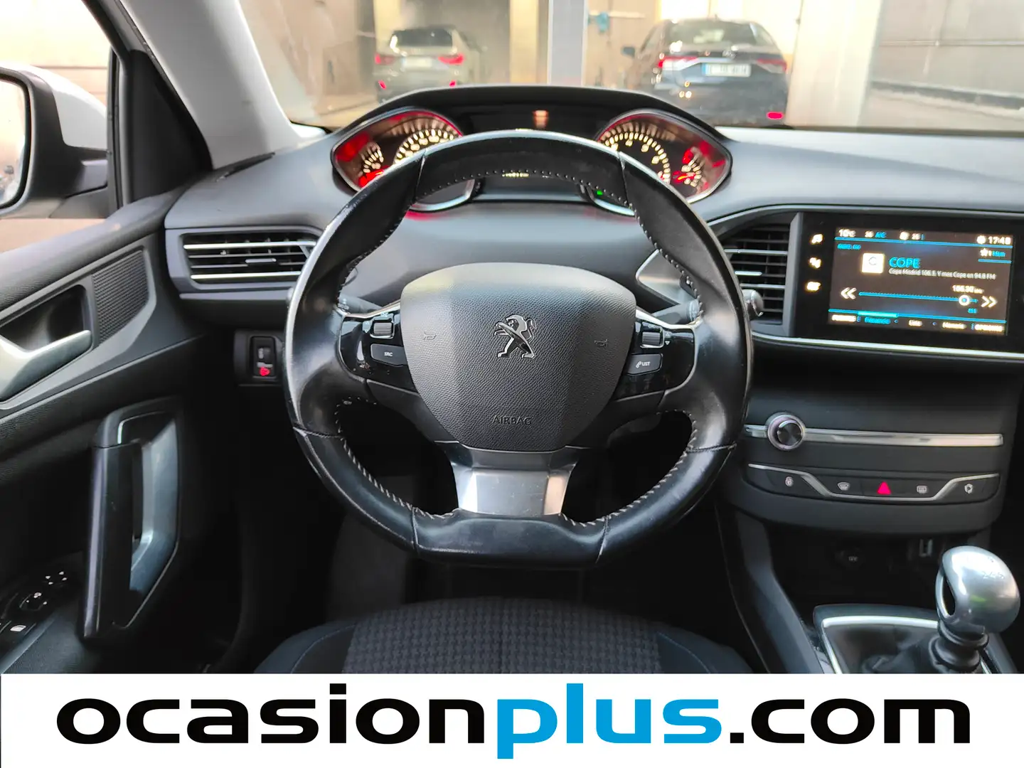 Foto Peugeot 308 Peugeot 308 PureTech 130 S&S Style (130 CV)