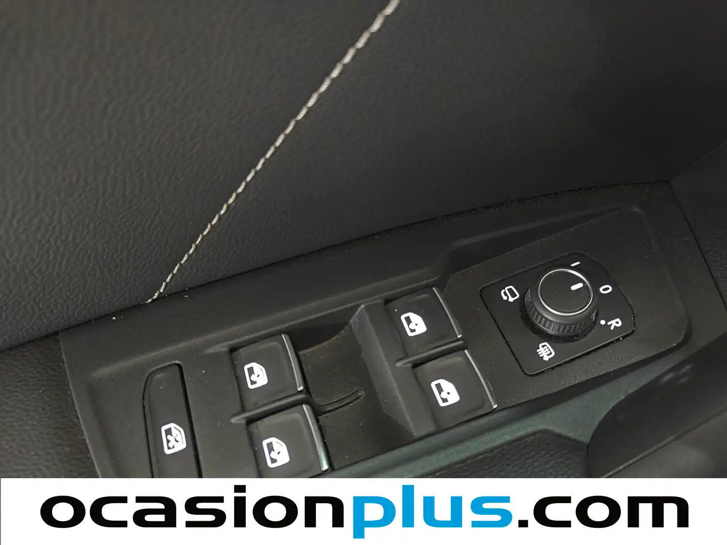 Foto Volkswagen Tiguan Volkswagen Tiguan Sport 2.0 TDI 4Motion (190 CV) DSG Pack R-Line