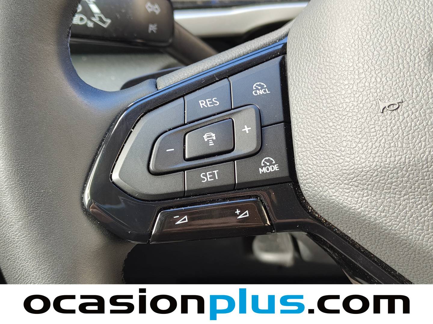 Foto Ford Grand Tourneo Connect Ford Grand Tourneo Connect 2.0 Ecoblue Titanium Auto (122 CV) 7 Plazas