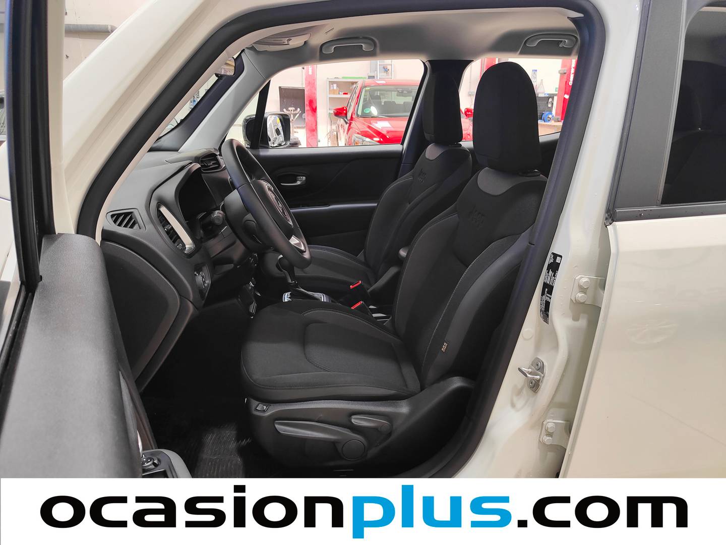 Foto asientos delanteros Jeep Renegade Jeep Renegade eHybrid 1.5 Limited ATX (130 CV)