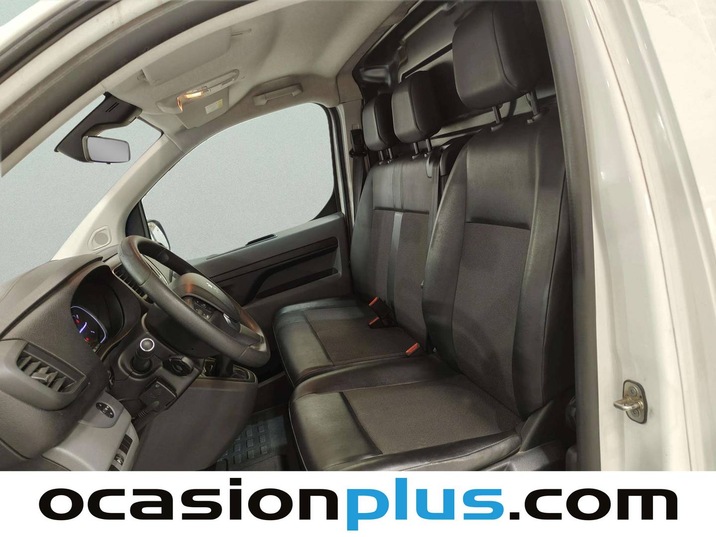 Foto asientos traseros Peugeot Expert Peugeot Expert Furgon BlueHDi 100 Premium Standard (102 CV)