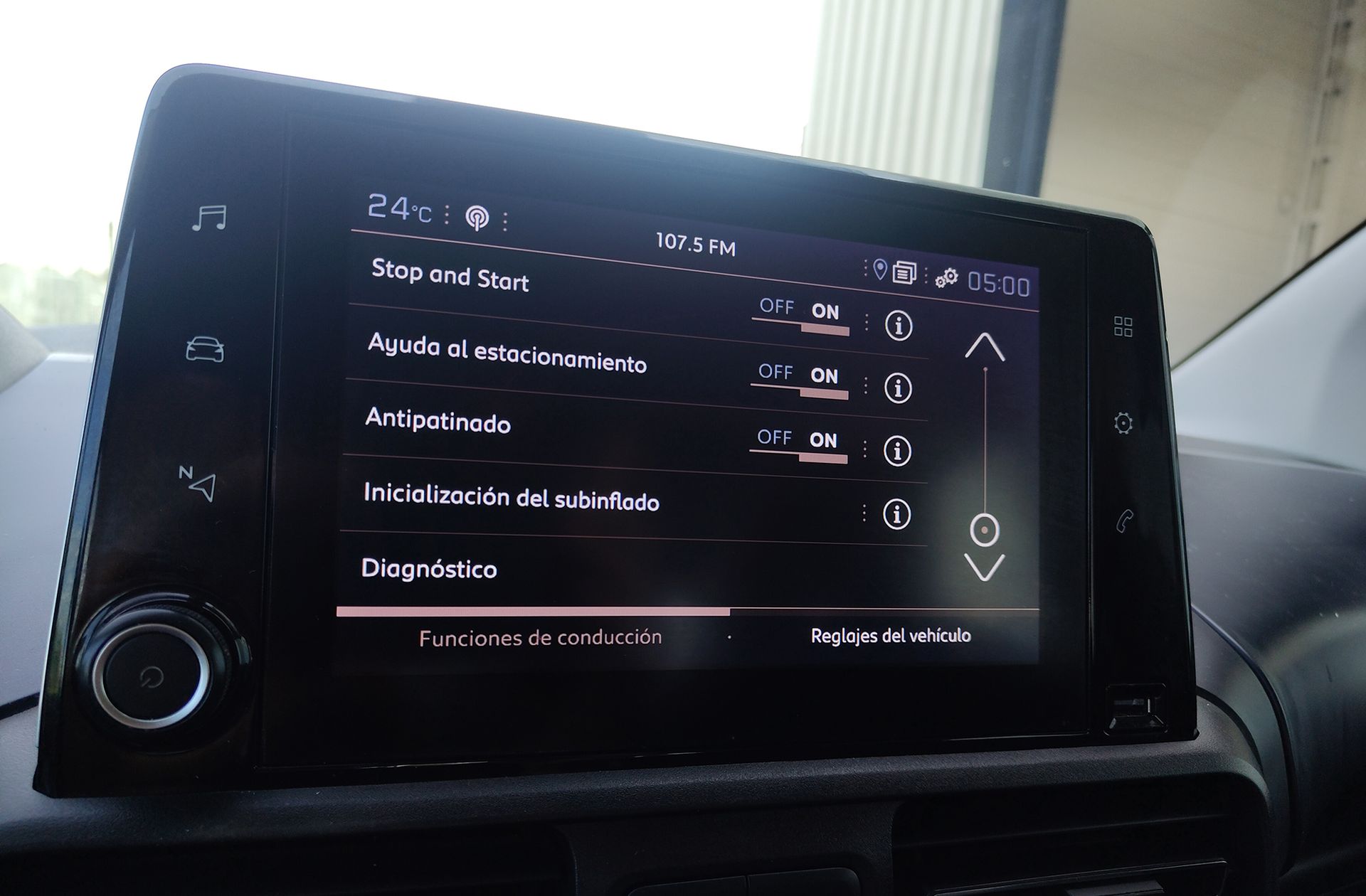 Peugeot Rifter PureTech Allure Standard - foto 26