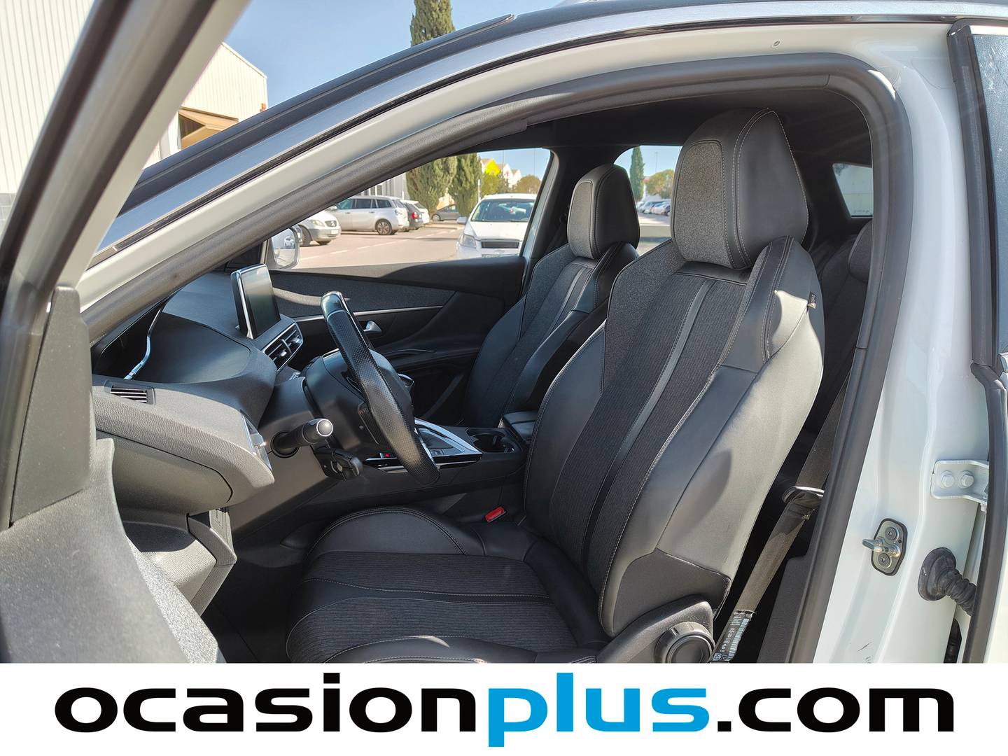 Foto asientos delanteros Peugeot 3008 Peugeot 3008 BlueHDI 130 S&S GT Line (130 CV)