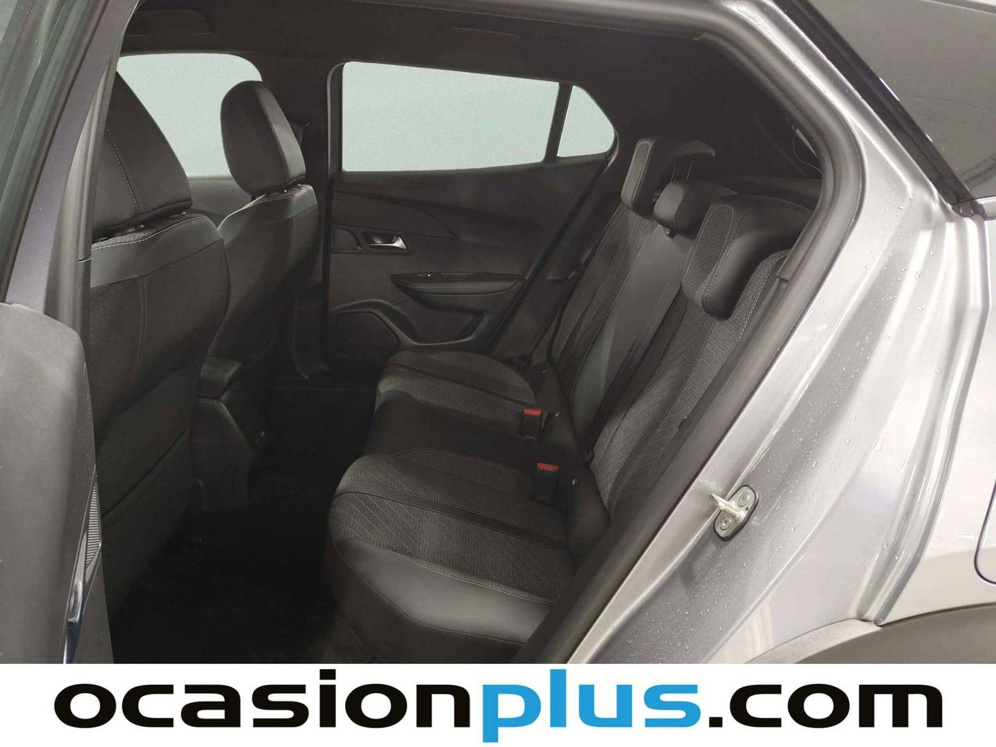 Foto Peugeot 2008 Peugeot 2008 PureTech 100 S&S Allure (100 CV)