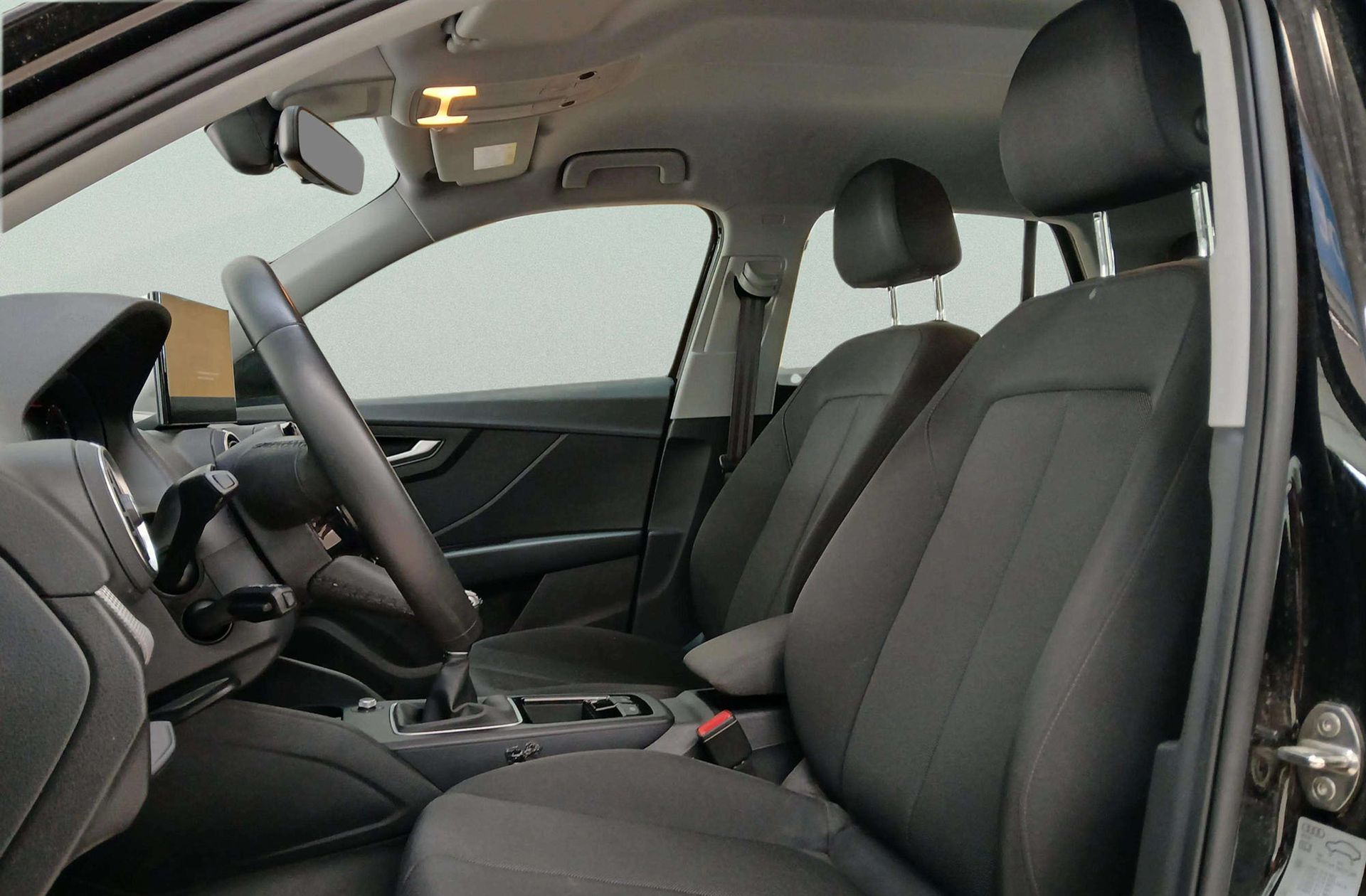 Audi Q2 Advanced 30 TFSI - foto 9