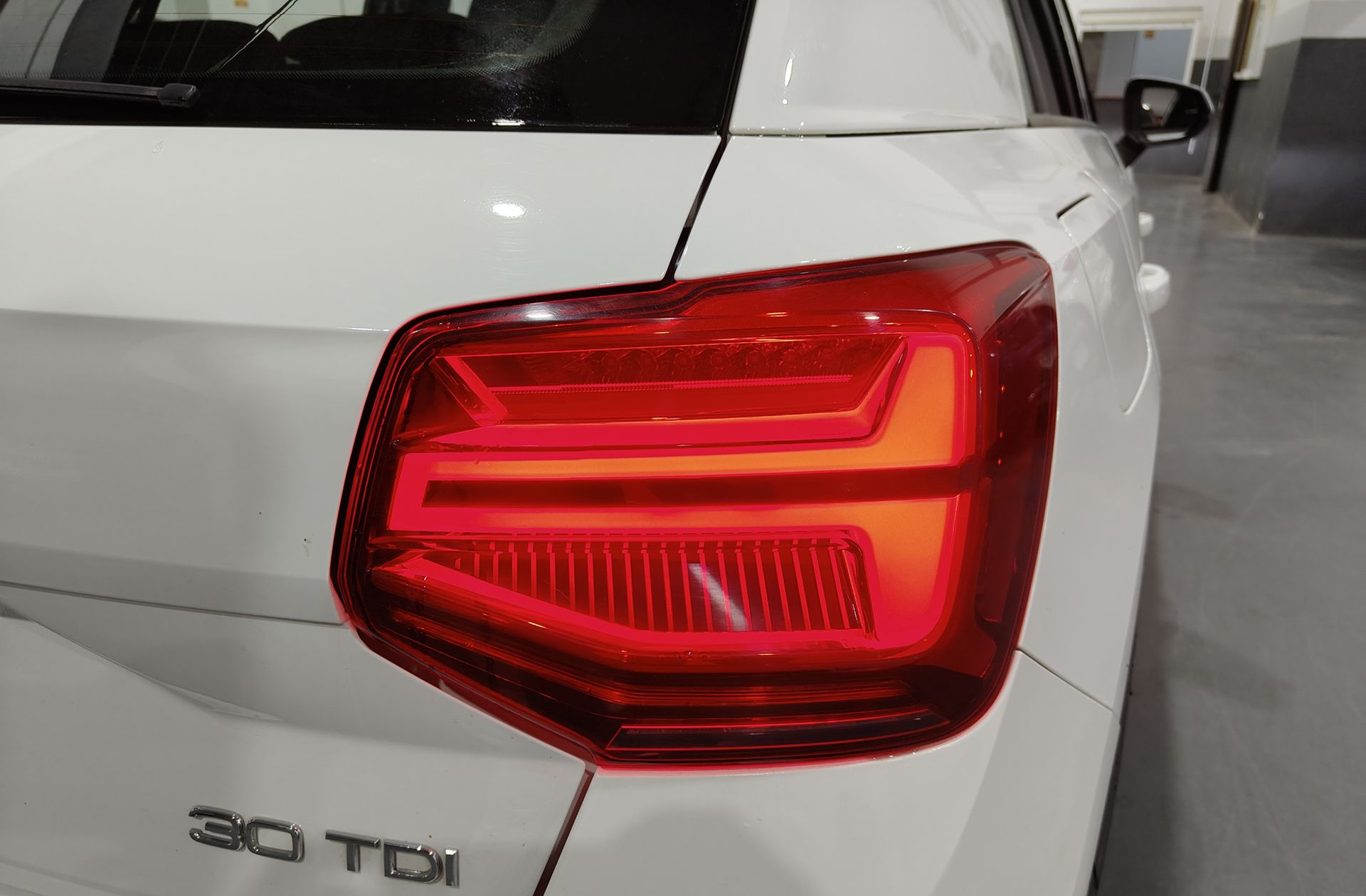Audi Q2 30 TDI - foto 14