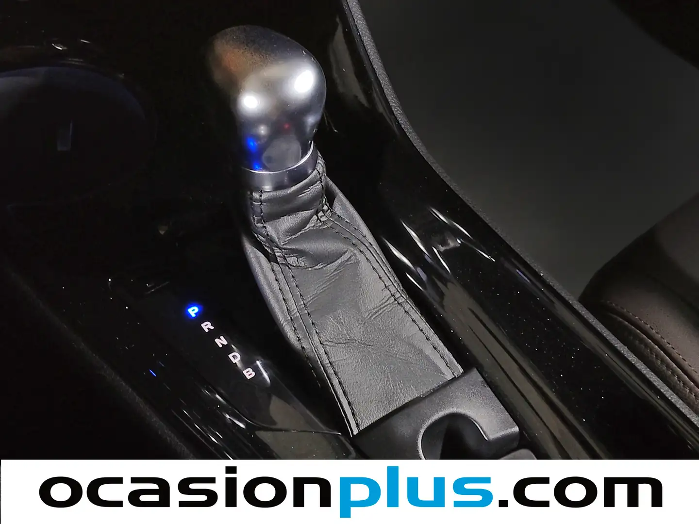 Foto Toyota C-HR Toyota C-HR 1.8 125H Dynamic Plus (122 CV)