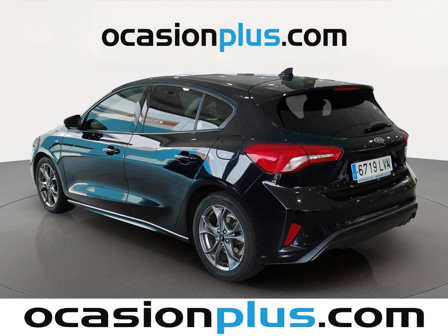 Foto trasera Ford Focus Ford Focus 1.0 Ecoboost MHEV ST-Line (125 CV) izquierda