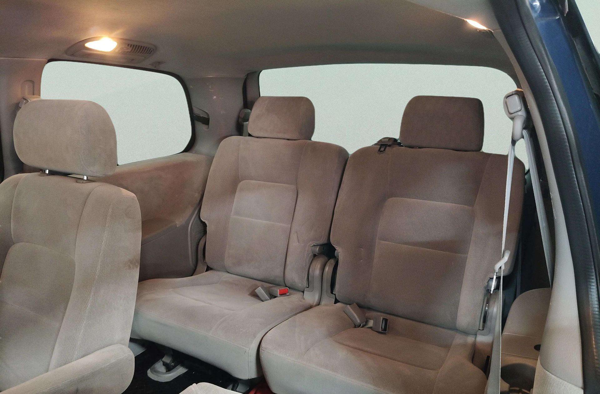 Kia Carnival 2.5 V6 LX 7 plazas - foto 11