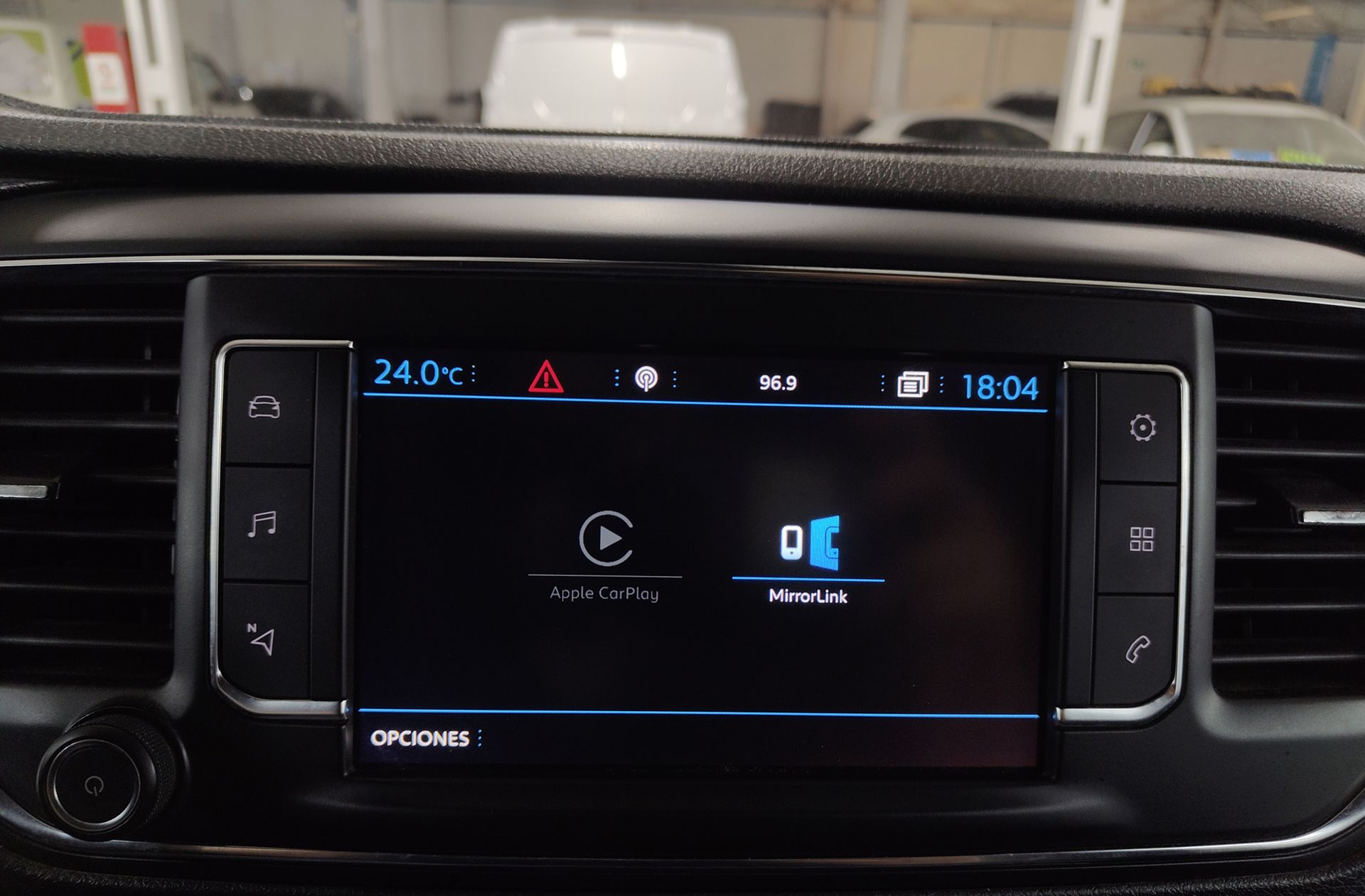 Peugeot Traveller 2.0 BlueHDi Business Standard 9 plazas - foto 9