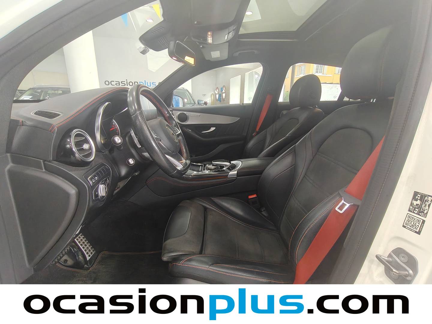 Foto asientos delanteros Mercedes GLC Coupé Mercedes GLC Coupé Mercedes-AMG 43 4Matic (367 CV)