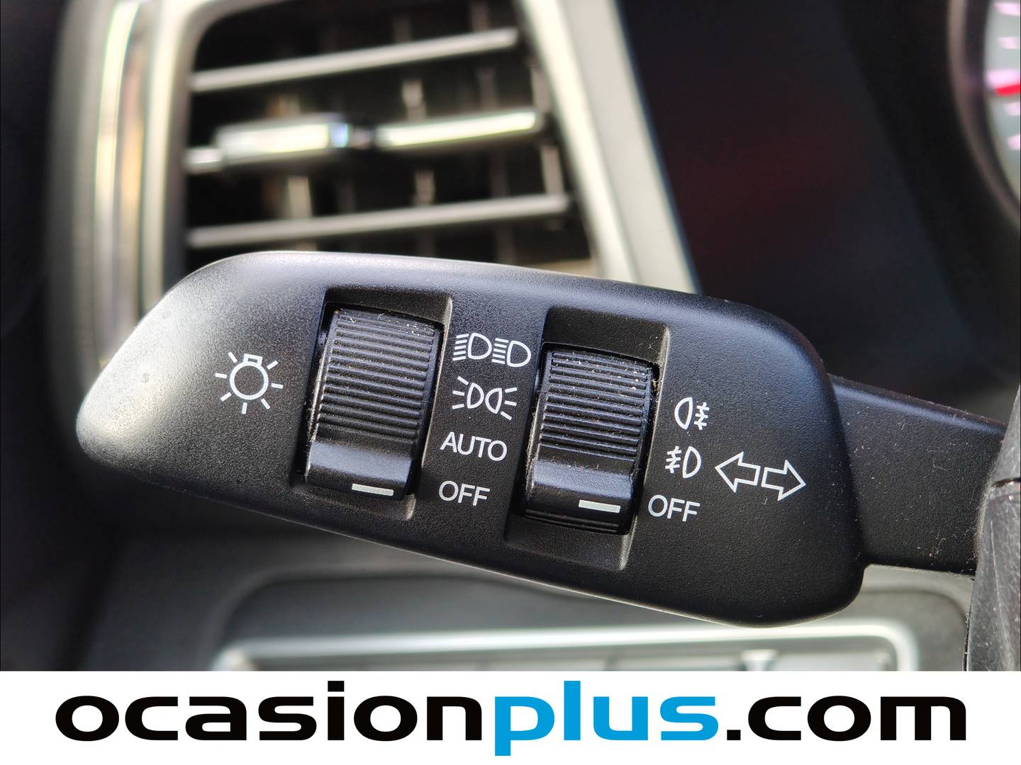 Foto SsangYong Tivoli Ssangyong Tivoli G12T Urban Plus (128 CV)