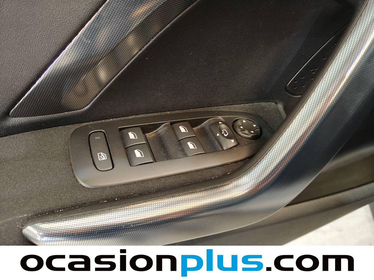 Peugeot 2008 Peugeot 2008 PureTech 110 S&S Allure (110 CV) 2015