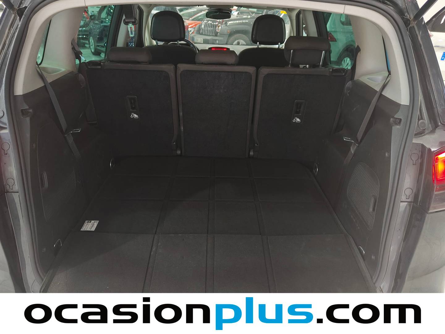 Foto Opel Zafira Tourer Opel Zafira Tourer 2.0 CDTi S&S Ecoflex Selective (130 CV) 7 Plazas siete plazas