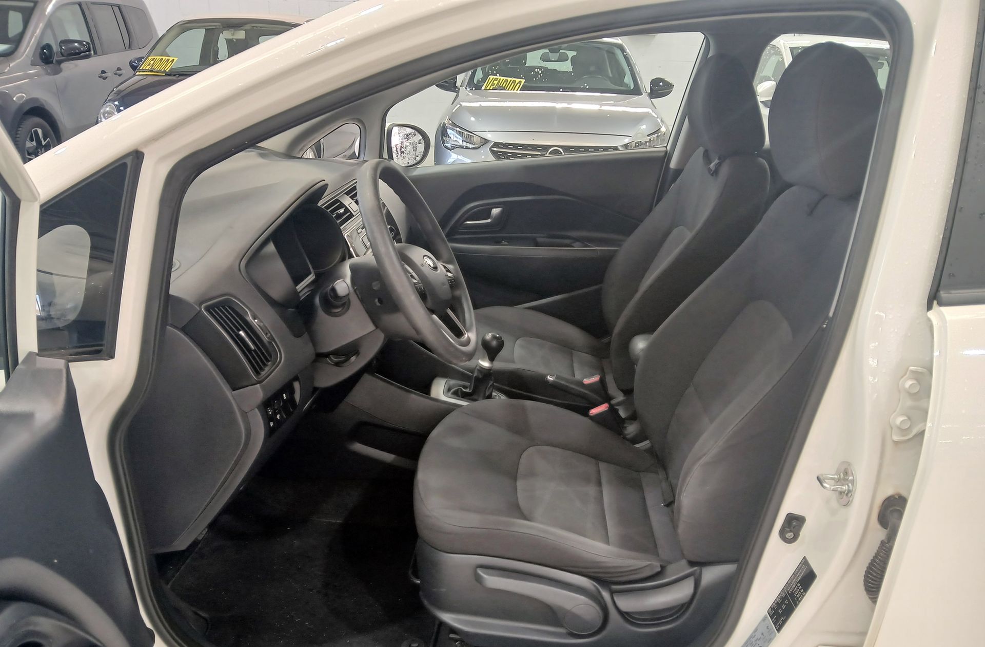Kia Rio 1.2 Cvvt Tech - foto 8