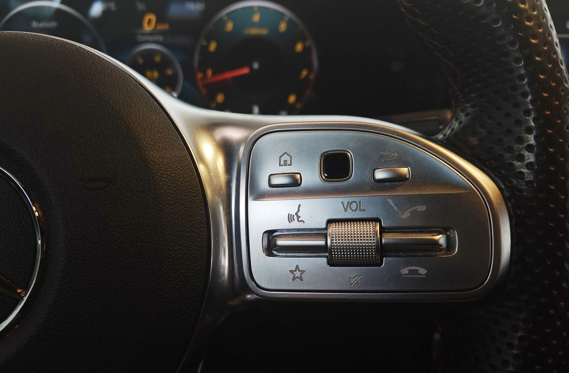 Mercedes-Benz Clase B B 200 Pack AMG - foto 30