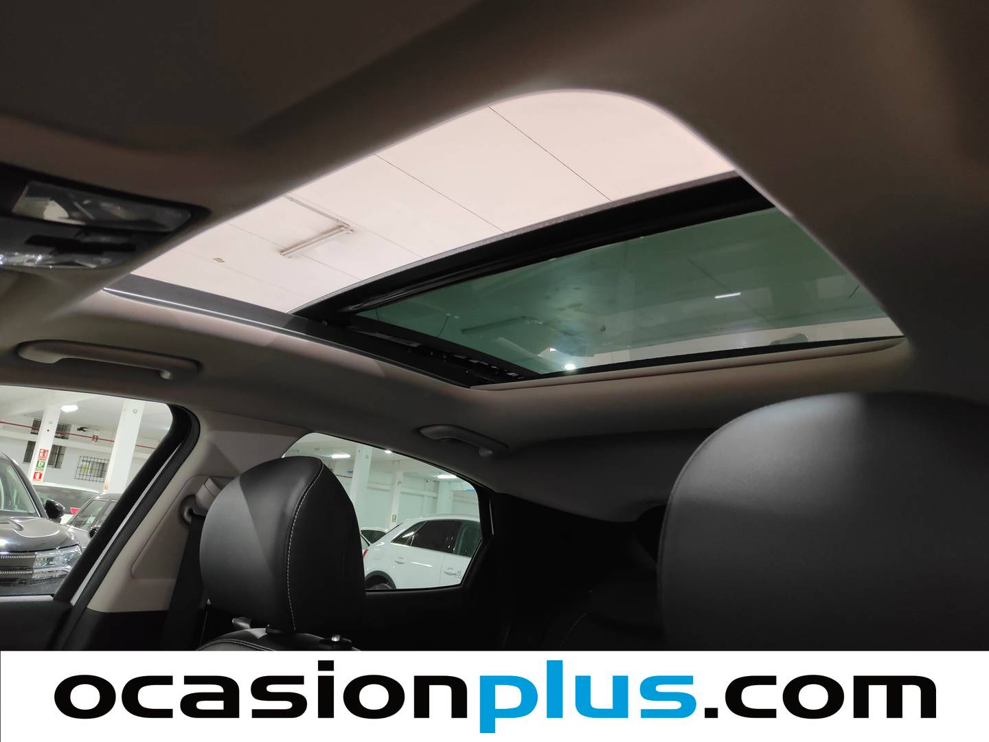 Foto KIA XCeed Kia XCeed 1.6 MHEV Emotion DCT  (136 CV)