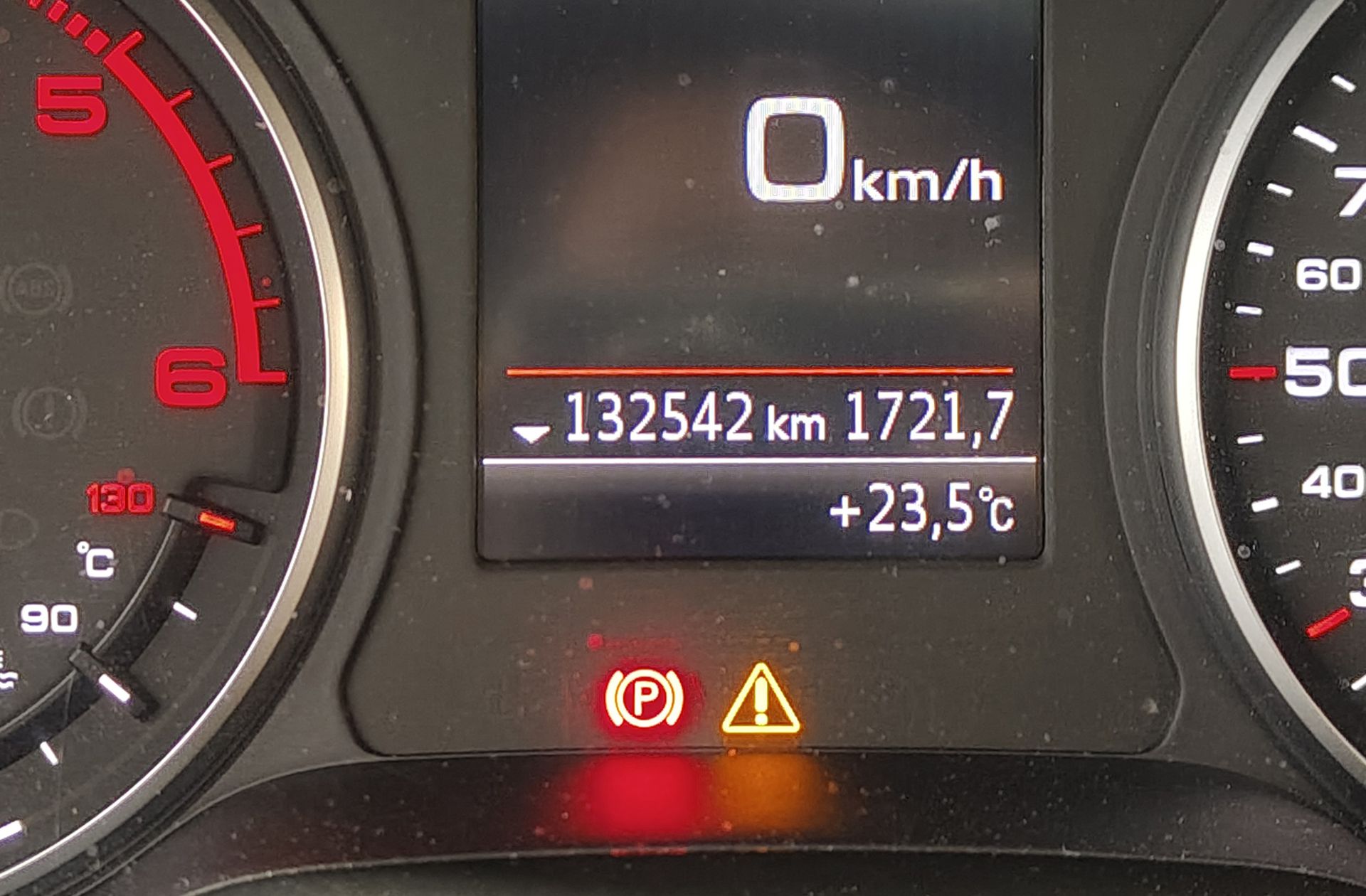 Audi Q2 design 30 TDI - foto 10