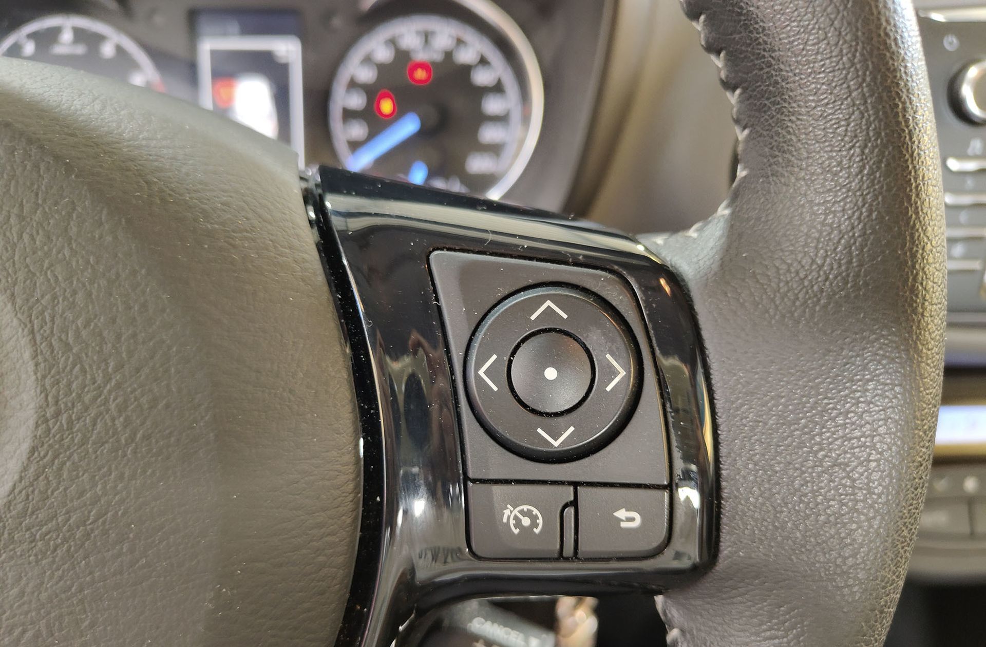 Toyota Yaris 1.5 Active - foto 24