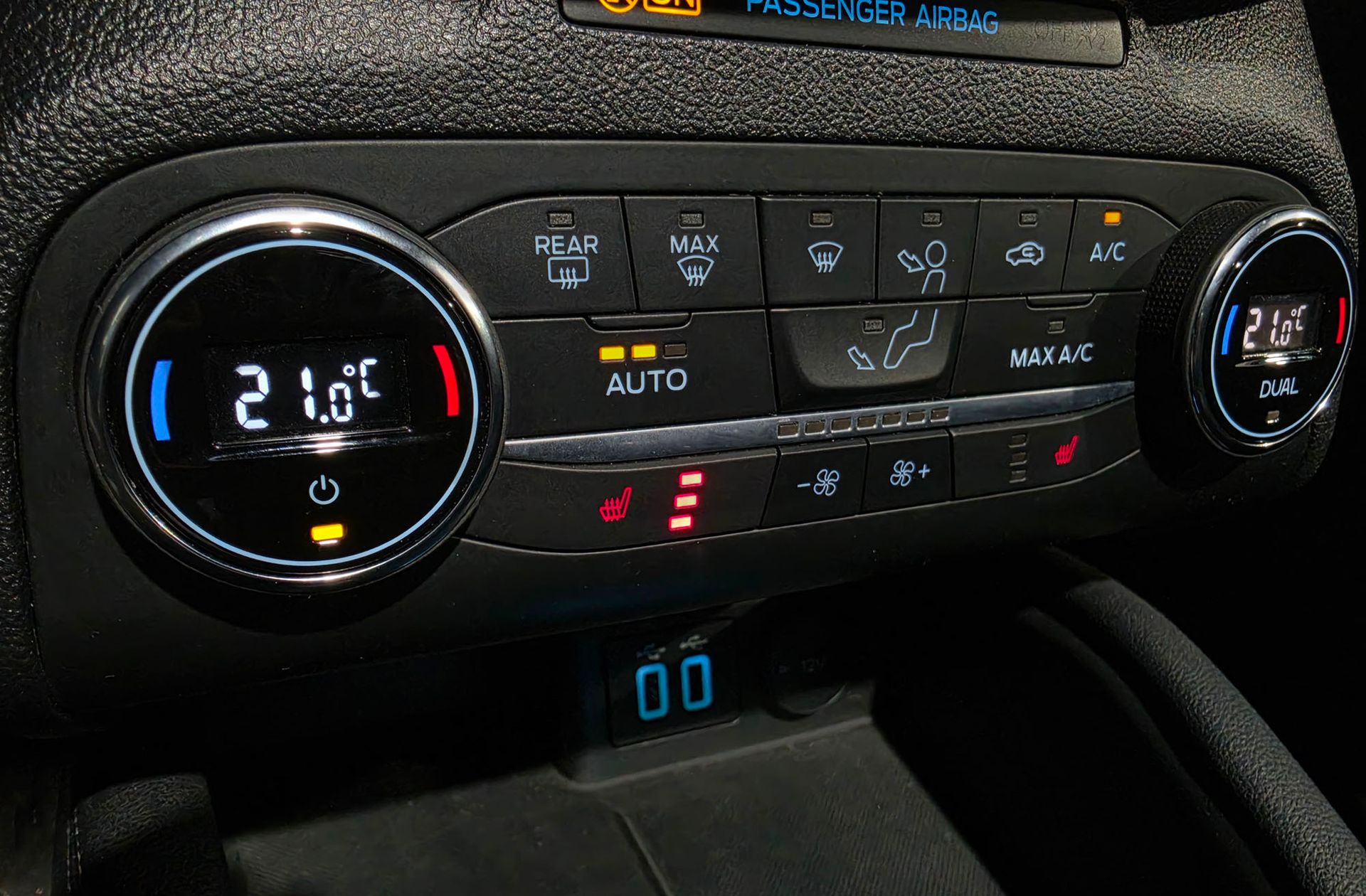 Ford Focus 2.3 EcoBoost ST - foto 9
