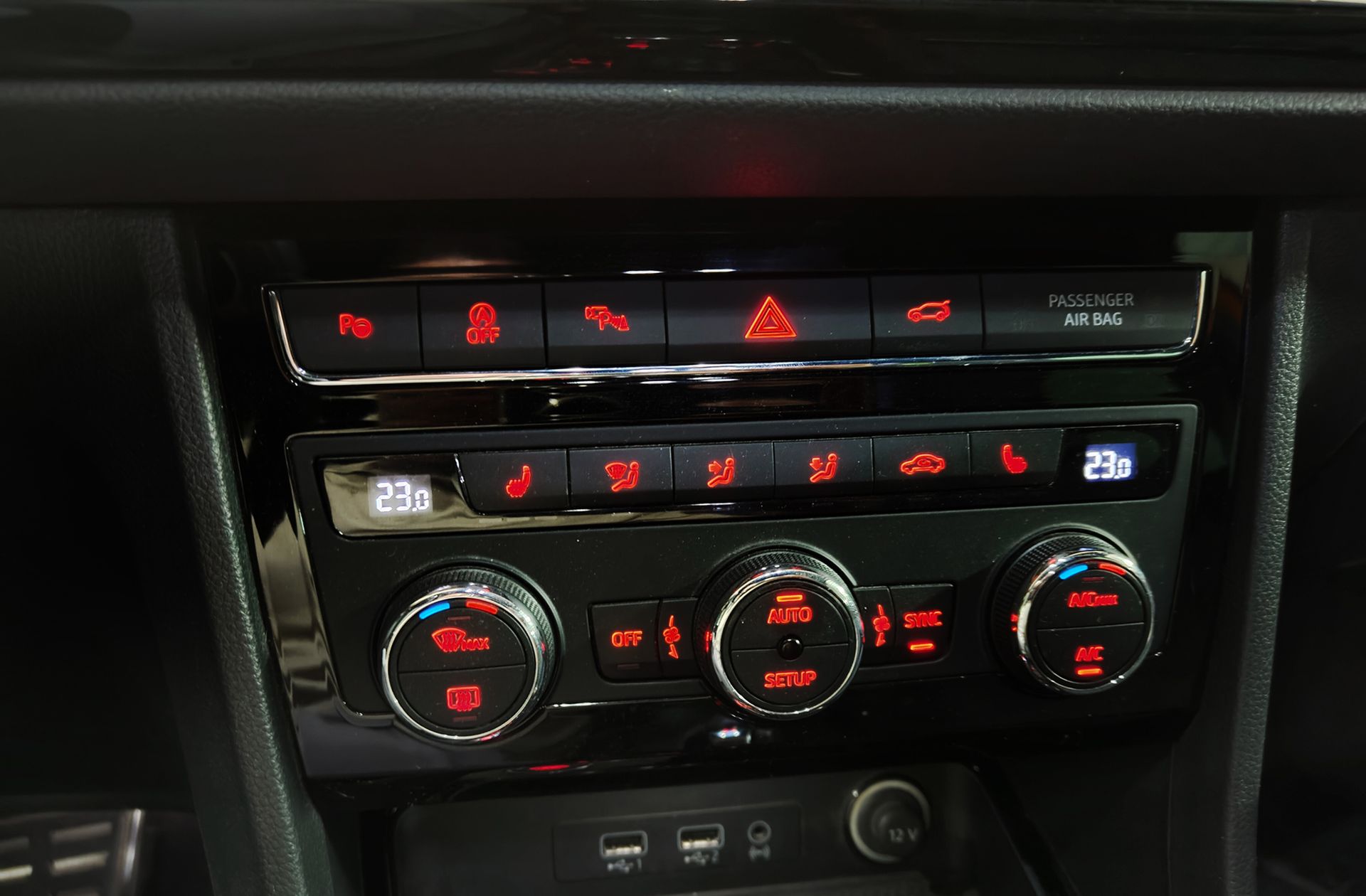 SEAT Ateca 2.0 TDI FR Edition DSG - foto 31