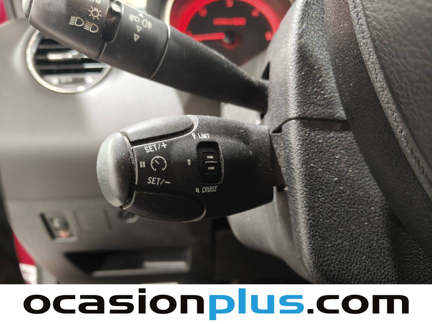 Foto Peugeot 308 Peugeot 308 1.6HDI FAP Sportium 6 vel. (112 CV)