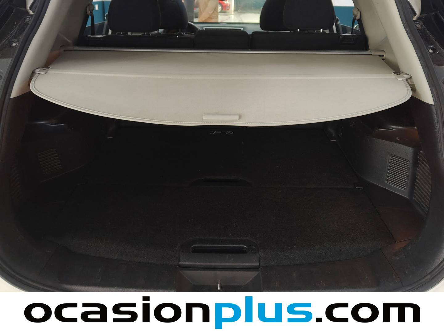 Fotos maletero Nissan X-TRAIL Nissan X-Trail 1.6 dCi N-Connecta (130 CV)