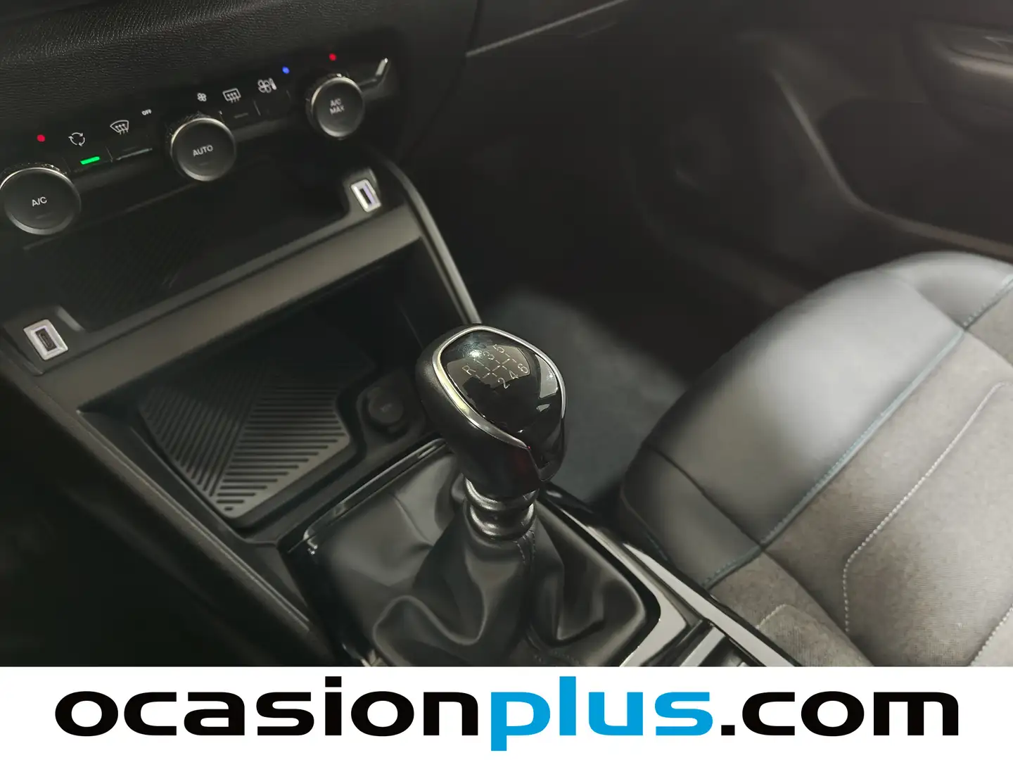 Foto Citroën C4 Citroen C4 PureTech 130 S&S 6v Feel Pack (130 CV)