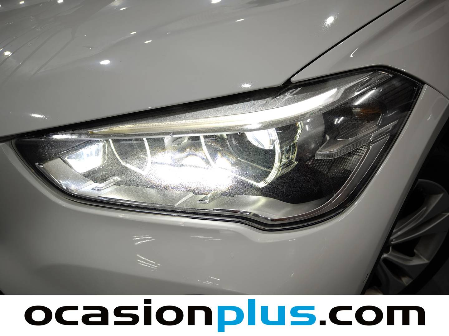 Foto BMW X1 BMW X1 sDrive18i  (140 CV)