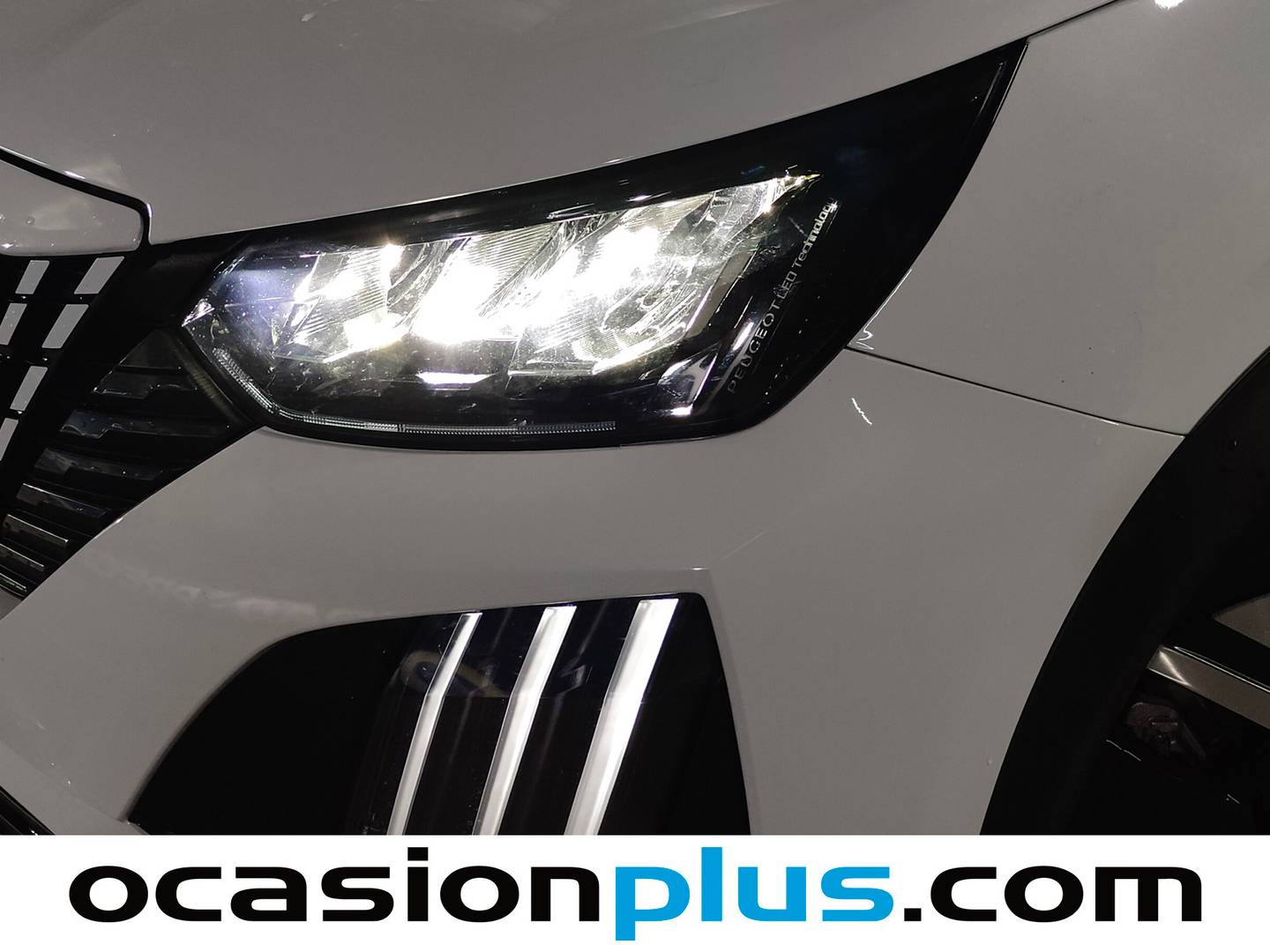 Acabados Peugeot 2008 Peugeot 2008 Allure Hybrid eDCS6 (145 CV)