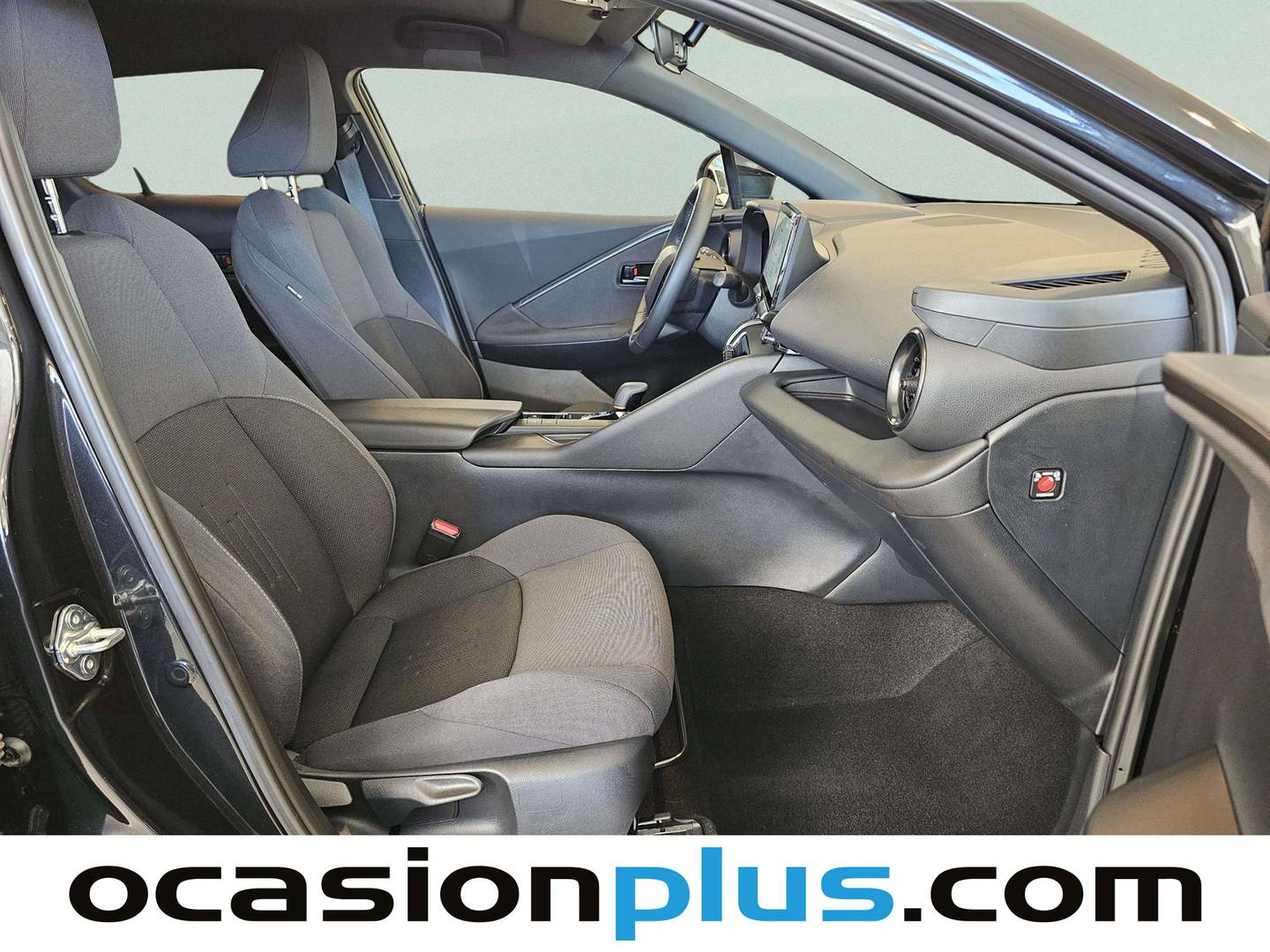 Toyota C-HR Toyota C-HR 1.8 Advance Hybrid (140 CV) de segunda mano