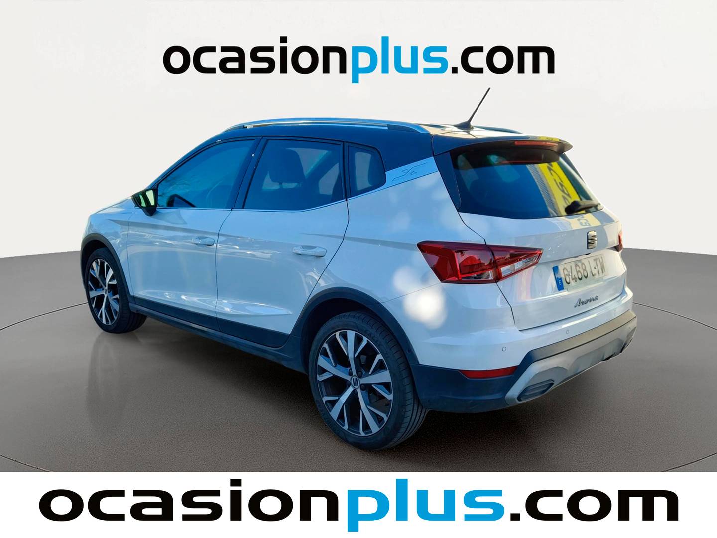 Foto trasera Seat Arona Seat Arona 1.0 TSI Xperience Plus DSG (110 CV) izquierda