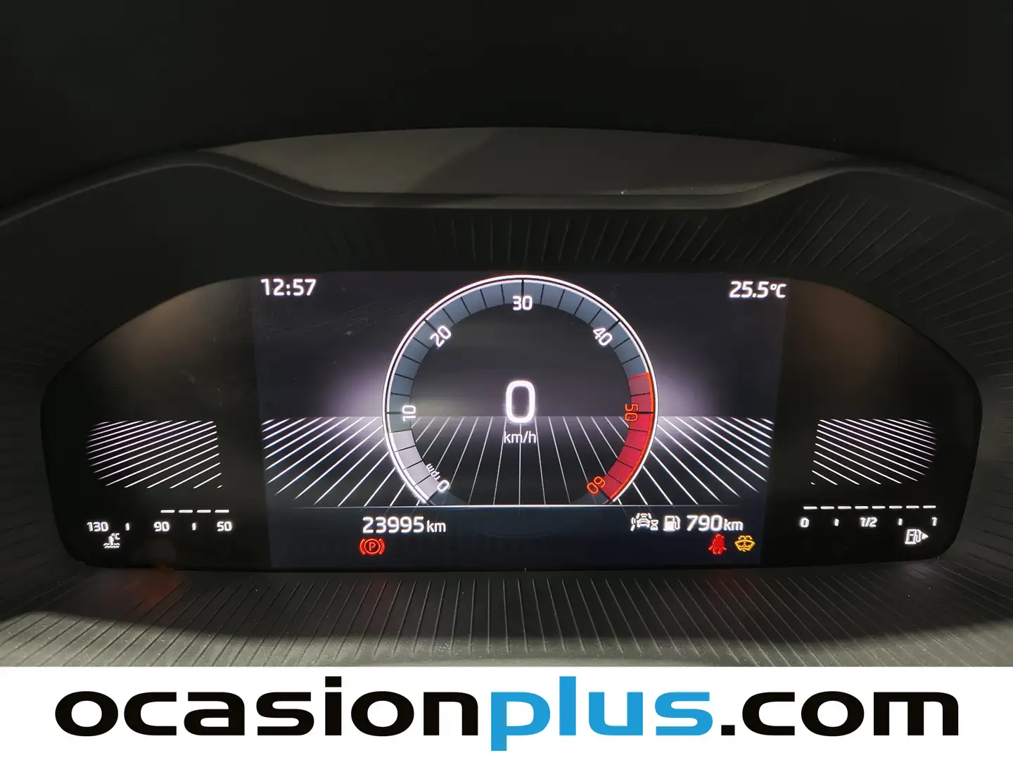 Foto Skoda Karoq Skoda Karoq 2.0 TDI Selection (115 CV)