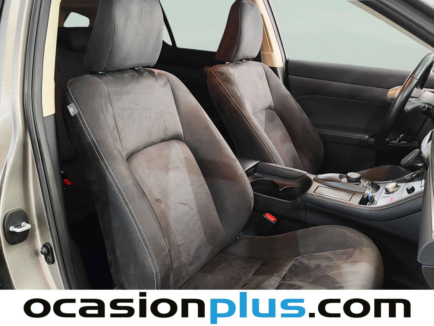 Lexus CT Lexus CT 200h Business (136 CV) km 0