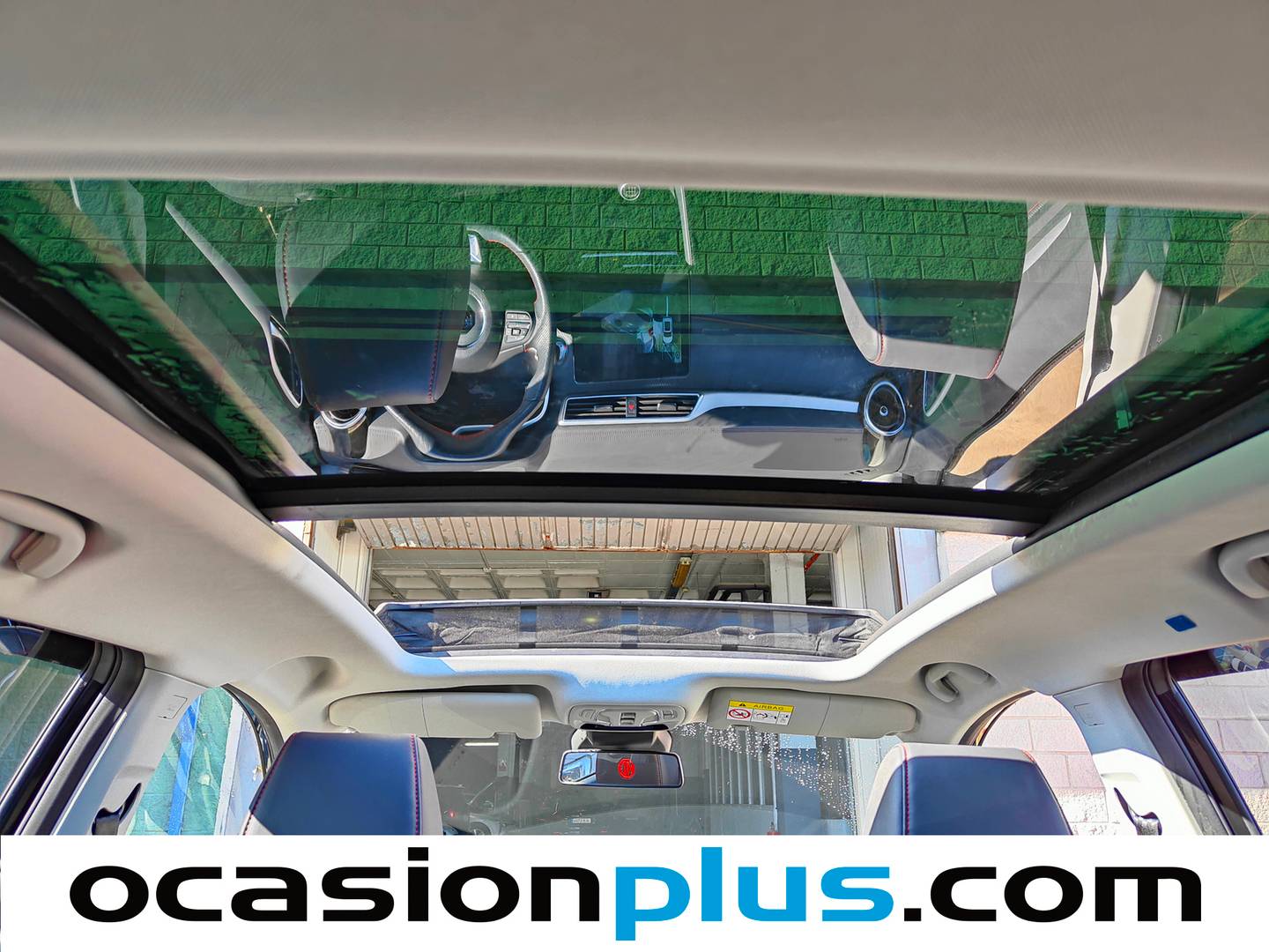 Extras y acabados del MG ZS MG ZS 1.0T Luxury (111 CV)